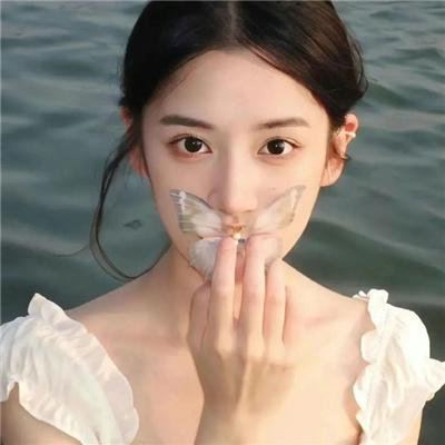 嘲笑的淑女